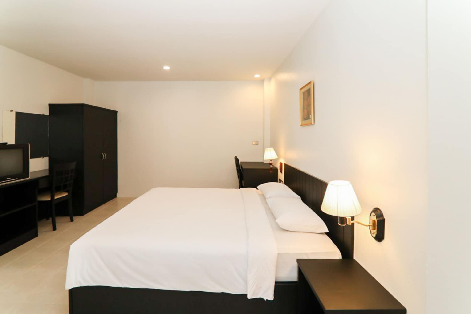 G House Hotel HHQ Buitenkant foto