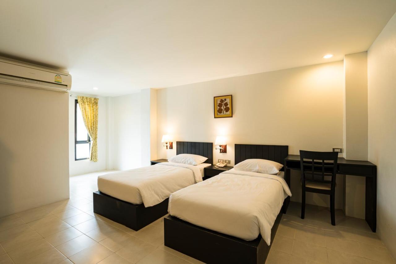 G House Hotel HHQ Buitenkant foto