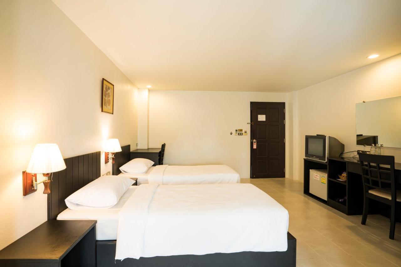 G House Hotel HHQ Buitenkant foto