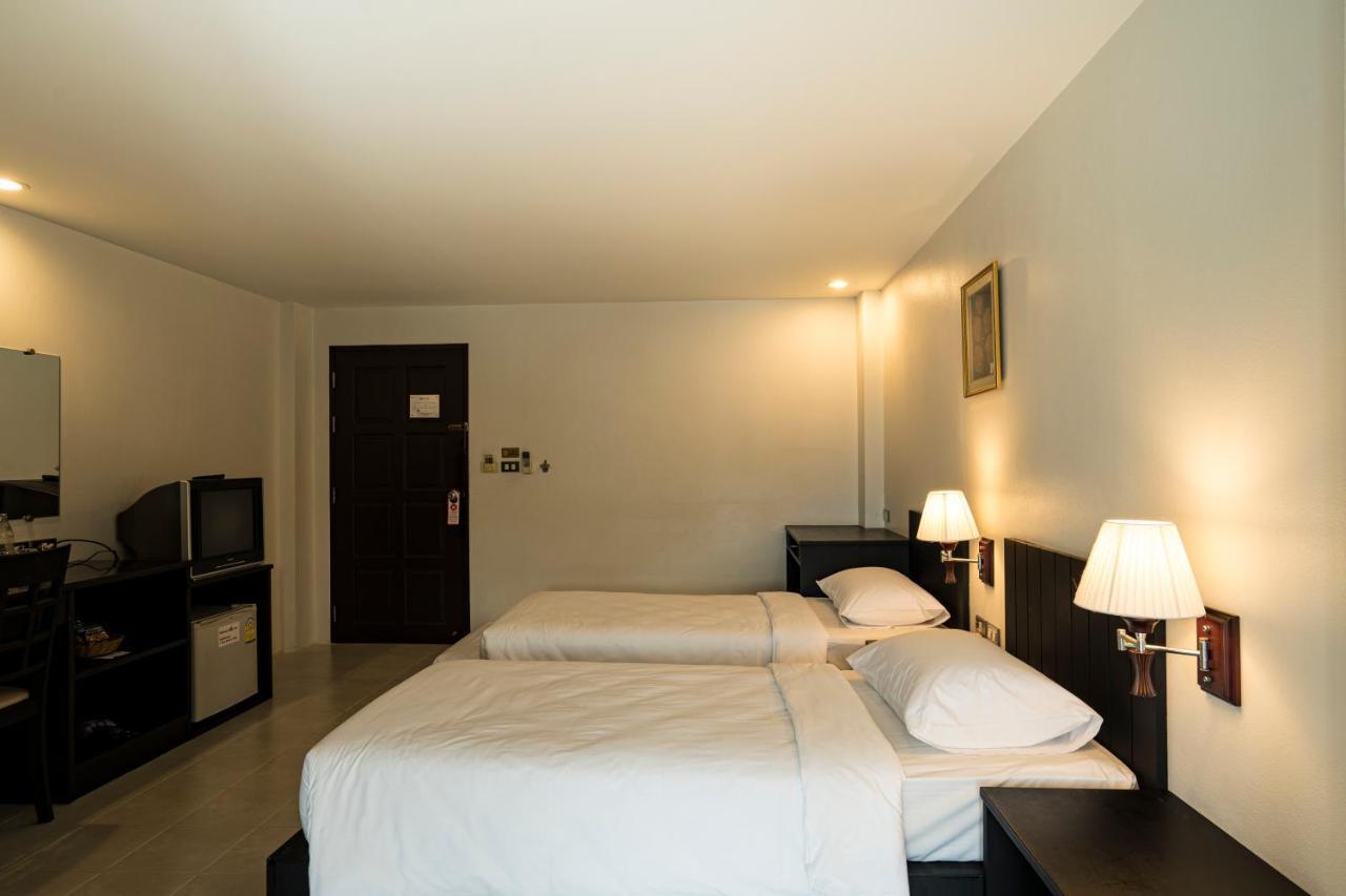 G House Hotel HHQ Buitenkant foto